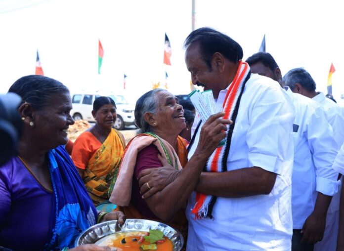 NAMAKKAL ADMK-DMK CANDIDATES CAMPAIGN